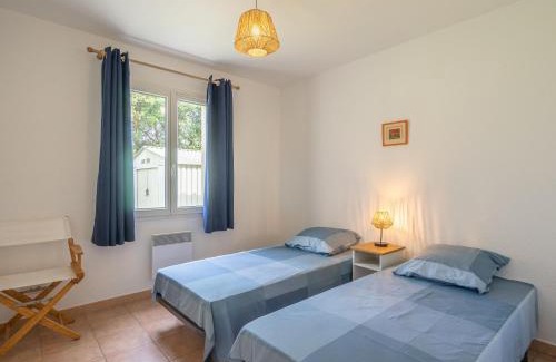 Vaux-sur-Mer House | Holiday Home Zephir by Interhome