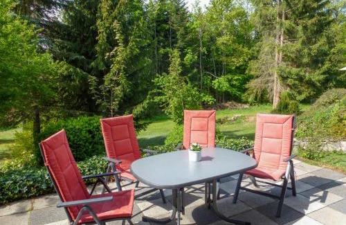 Loffingen House | Holiday Home Zum munteren Eichhörnchen by Interhome