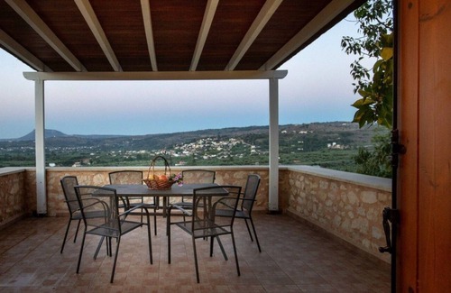 Makhairoi House | Holiday house Neon Khorion Kriti for 1 - 5 persons with 2 bedrooms - Twin house