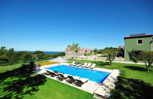 Viana do Castelo House | Holiday house Afife for 1 - 14 persons with 6 bedrooms - Holiday house
