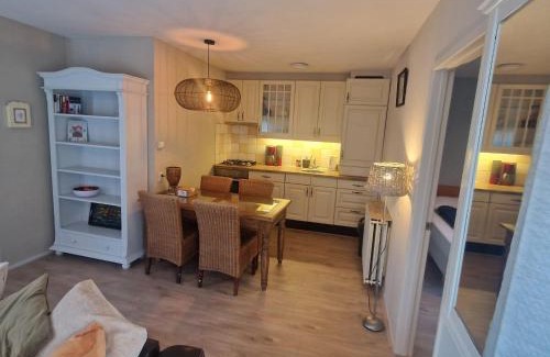 Municipality of Noordwijk House | Holiday house de Zeemeeuw- 2 km from the beach