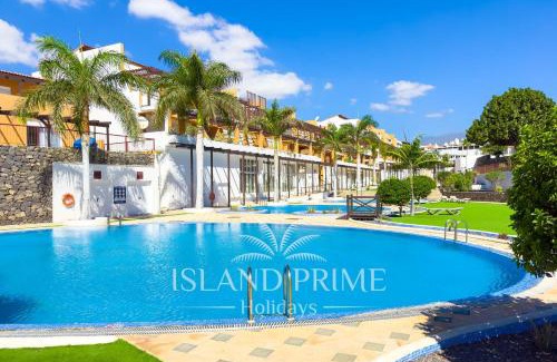 Complejo turistico Amarilla Golf House | Holiday House 100m away from Ocean EBV10