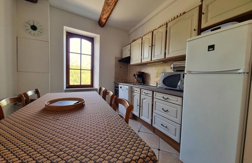 Beaufort House | Holiday house for 10 guests with a private pool