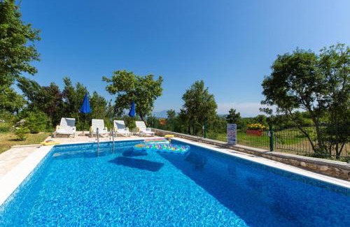 Bartici House | Holiday house in Labin with terrace, air conditioning, W-LAN, washing machine (4866-1)