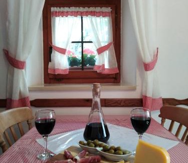 Bartici House | Holiday house in Labin with terrace, air conditioning, W-LAN, washing machine (4866-1)