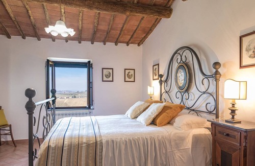 Monteriggioni House | Holiday house Monteriggioni for 1 - 4 persons with 2 bedrooms - Holiday home