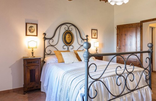Monteriggioni House | Holiday house Monteriggioni for 1 - 4 persons with 2 bedrooms - Holiday home