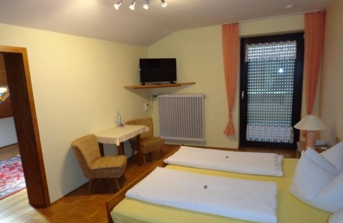 Rittsteig House | Holiday house Neukirchen for 1 - 23 persons with 8 bedrooms - Holiday home