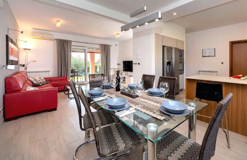Kosinozici House | Holiday house Poreč for 1 - 6 persons with 3 bedrooms - Holiday home