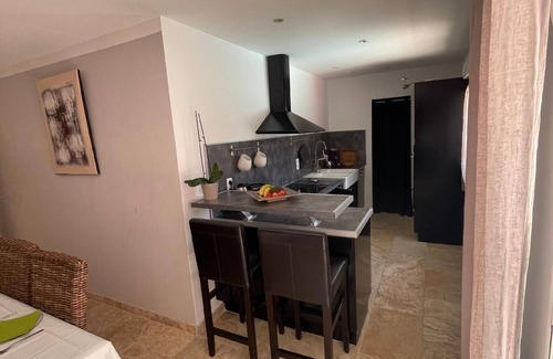 Tavel House | Holiday house Tavel for 1 - 6 persons with 3 bedrooms - Row house