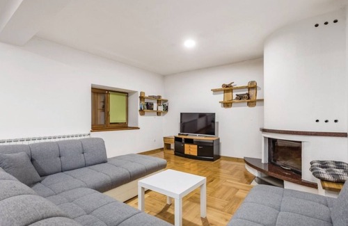 Plaski House | Holiday house Villa Monte - luxurious retreat: - Plaski, Continental Croati, Croatia
