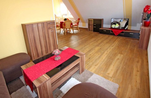 Woldegk House | Holiday house with 3 bedrooms Vorheide SEE 9871 - SEE 9871