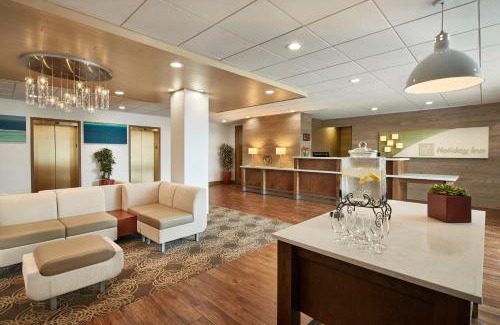 Eisenhower East Hotel | Holiday Inn Alexandria at Carlyle by IHG