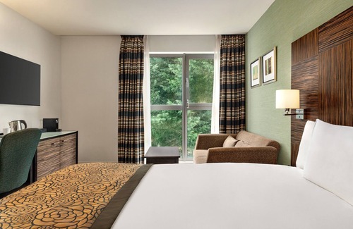 Bloxwich Hotel | Holiday Inn Birmingham Airport - NEC by IHG