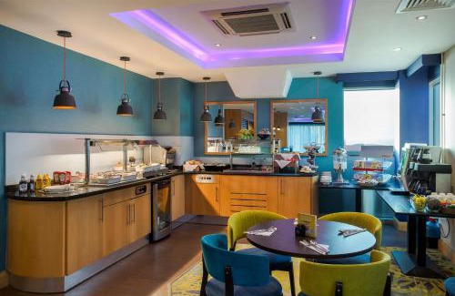 Cannock Hotel | Holiday Inn Birmingham North - Cannock by IHG