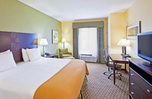 St. Augustine Hotel | Holiday Inn Express and Suites Saint Augustine North by IHG