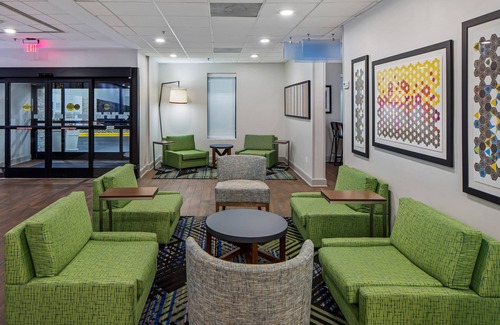 College Park Hotel | Holiday Inn Express Atlanta Airport - College Park by IHG
