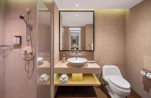 Sunset Road Hotel | Holiday Inn Express Bali Sunset Road by IHG