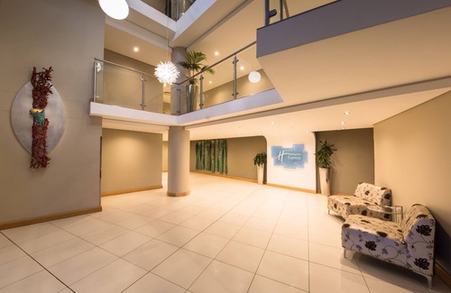 Umhlanga Ridge Hotel | Holiday Inn Express Durban - Umhlanga by IHG