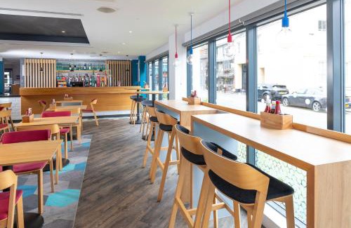 Exeter Hotel | Holiday Inn Express - Exeter - City Centre by IHG