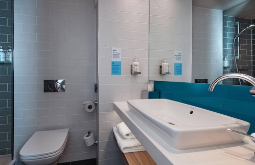 Exeter Hotel | Holiday Inn Express Exeter - City Centre by IHG