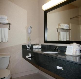New Haven Hotel | Holiday Inn Express Fort Wayne - East - New Haven by IHG