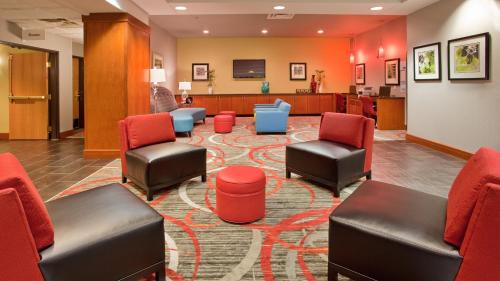 Fremont Hotel | Holiday Inn Express Fremont by IHG