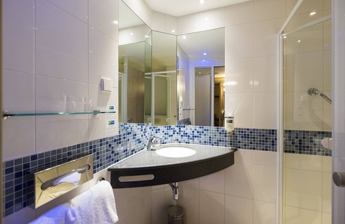 Guetersloh Hotel | Holiday Inn Express Guetersloh by IHG