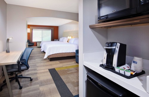 Athens Hotel | Holiday Inn Express Hotel & Suites Athens by IHG