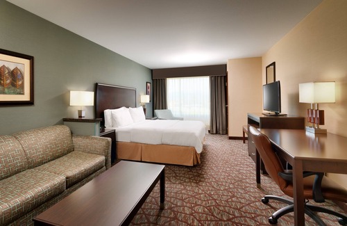 Butte Hotel | Holiday Inn Express Hotel & Suites Butte by IHG