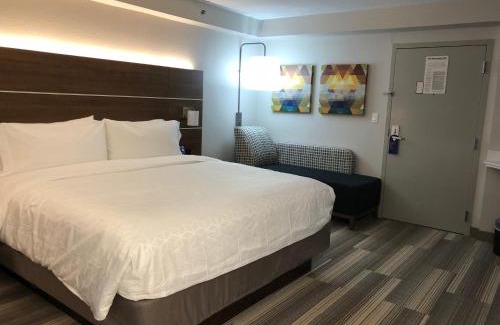 Tempe Hotel | Holiday Inn Express Hotel & Suites Tempe by IHG