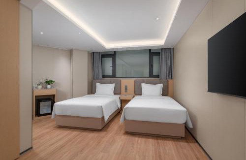 Kunming City Centre Hotel | Holiday Inn Express Kunming Railway Station by IHG