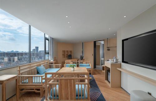 Kunming City Centre Hotel | Holiday Inn Express Kunming Railway Station by IHG