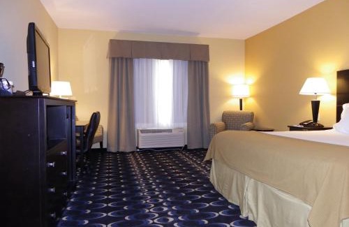 Las Cruces Hotel | Holiday Inn Express Las Cruces North by IHG