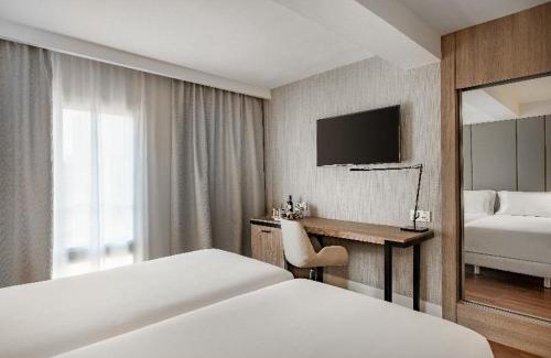 Logrono Hotel | Holiday Inn Express Logroño Rioja by IHG
