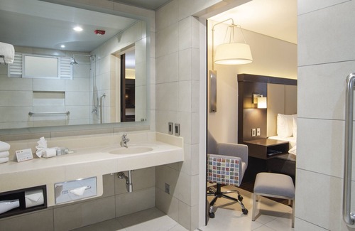 Downtown Mexico City Hotel | Holiday Inn Express Mexico Basilica by IHG