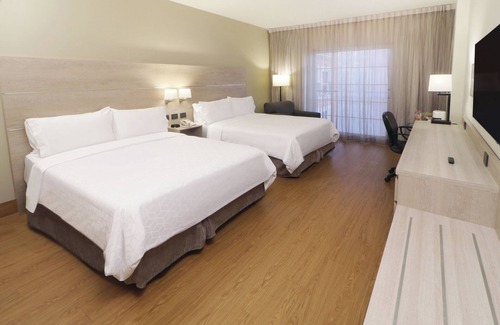 Monterrey Hotel | Holiday Inn Express Monterrey Galerias by IHG