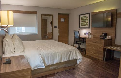 Morelia Hotel | Holiday Inn Express Morelia by IHG