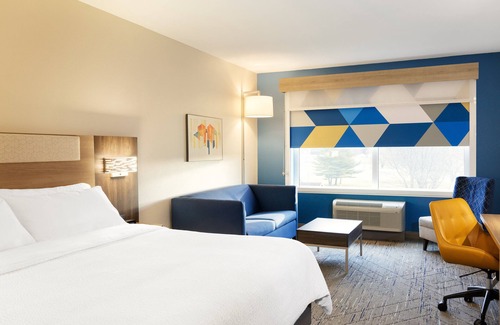 South Haven Hotel | Holiday Inn Express South Haven by IHG