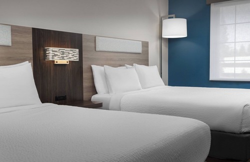 Spokane Hotel | Holiday Inn Express Spokane Airport by IHG