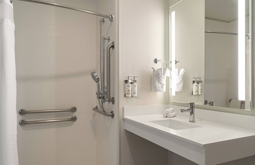 American Fork Hotel | Holiday Inn Express & Suites American Fork - North Provo by IHG