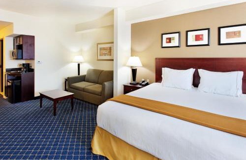 Cookeville Hotel | Holiday Inn Express & Suites Cookeville by IHG