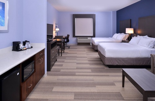 Loma Linda Hotel | Holiday Inn Express & Suites Loma Linda- San Bernardino S by IHG
