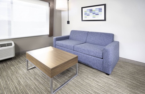 Rock Hill Hotel | Holiday Inn Express & Suites Rock Hill by IHG