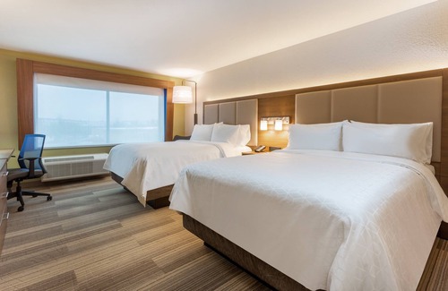 Florence Hotel | Holiday Inn Express & Suites Florence-Cincinnati Airport by IHG