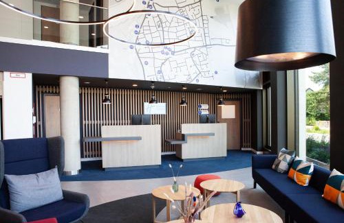 Rhein-Erft-Kreis District Hotel | Holiday Inn Express & Suites Monheim am Rhein by IHG