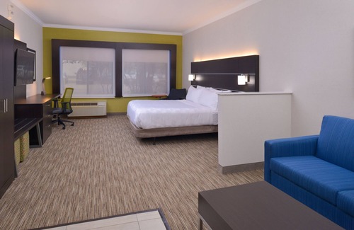 McNeil Hotel | Holiday Inn Express & Suites Austin NW - Lakeline by IHG