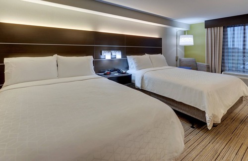 Troy Hotel | Holiday Inn Express & Suites Troy by IHG