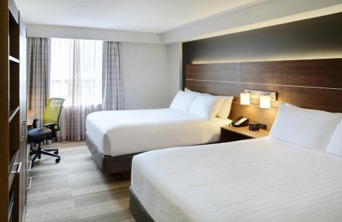 St. Lawrence Hotel | Holiday Inn Express Toronto Downtown by IHG
