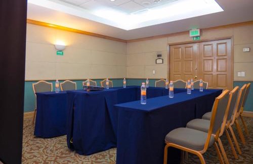 Torreon Hotel | Holiday Inn Express Torreon by IHG